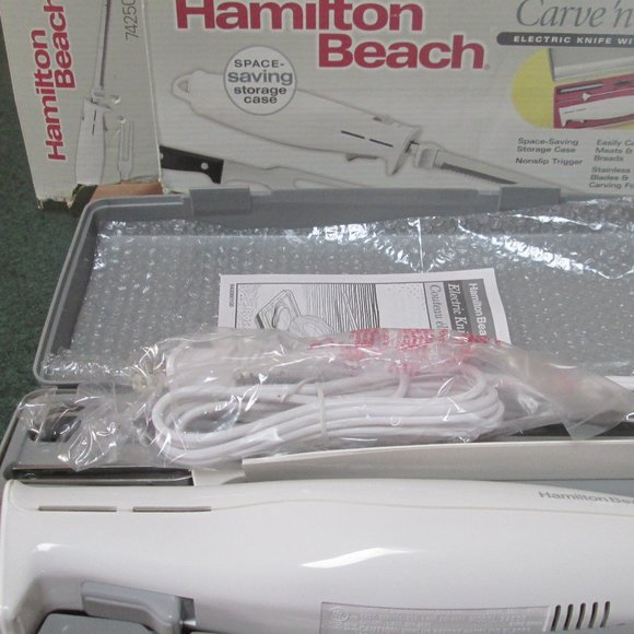 Hamilton Beach Other - New in box Hamilton Beach Carve 'n Set Electric Knife set w/box 74250